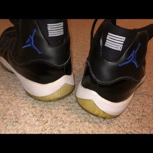 2009 Space Jam Jordan 11